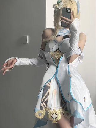 抖音女刺客儿微密WEME圈封面写真,美轮美奂尽显风采 抖音女刺客儿微密WEME圈封面写真,美轮美奂尽显风采