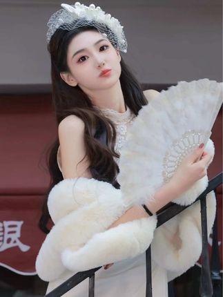 粥粥酱的个人成长经历，她的背景资料有哪些亮点