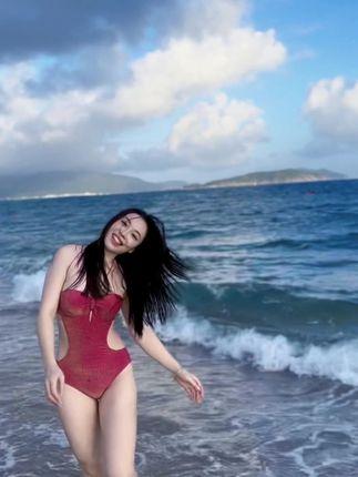 铁锤姐姐yyyy福利照微密圈流出系列图片，全部揭秘