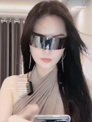 猪饲料ya微密圈精选魅力写真作品，性感魅力绚丽多彩照片视频双重呈现