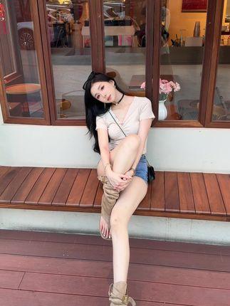 李嘉欣97个人资料与简介分享,深入探讨网红女神 李嘉欣97个人资料与简介分享,深入探讨网红女神