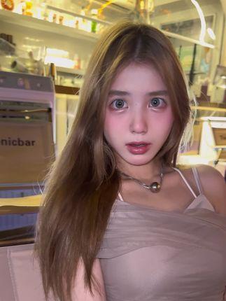 快手女神八酱的时尚潮流之路,探索八酱在时尚圈的独特影响力 快手女神八酱的时尚潮流之路,探索八酱在时尚圈的独特影响力