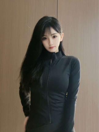 崽崽aaa可爱小姐姐动态，动感光波带来好心情