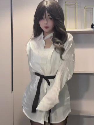 抖音白璃微密圈图片作品资源，迷人容颜与精彩表演的完美结合