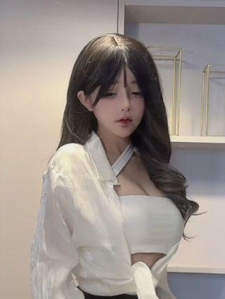 抖音白璃微密圈图片作品资源，迷人容颜与精彩表演的完美结合