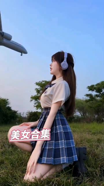 牛奶里的果汁微密圈套图,黑色套装的时尚潮流 牛奶里的果汁微密圈套图,黑色套装的时尚潮流