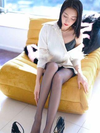 果儿Victoria纯天然写真,展现妩媚妖娆大美 果儿Victoria纯天然写真,展现妩媚妖娆大美