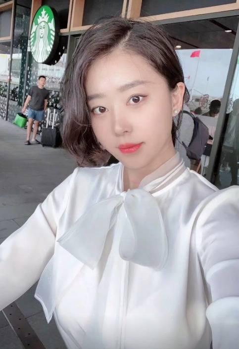 张老师最新微密圈是怎么回事？这么火？