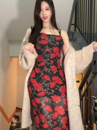 轩子巨2兔不放假写真,极致视觉体验 轩子巨2兔不放假写真,极致视觉体验