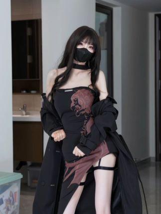 鹿八岁微密圈作品图集资源，令人沉浸的动漫艺术才华与构图水平