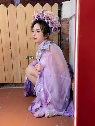 小团嫂微密圈作品资源魅力探索，带你开启性感穿搭灵感之旅