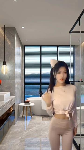 梅美超甜跳舞回放全集,黑色裙子下的动感舞步让人心动 梅美超甜跳舞回放全集,黑色裙子下的动感舞步让人心动