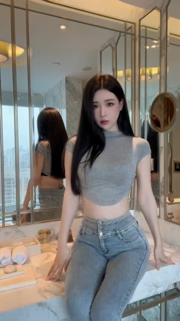 奶白鹿神最受欢迎的视频集锦,一览她的高人气作品 奶白鹿神最受欢迎的视频集锦,一览她的高人气作品