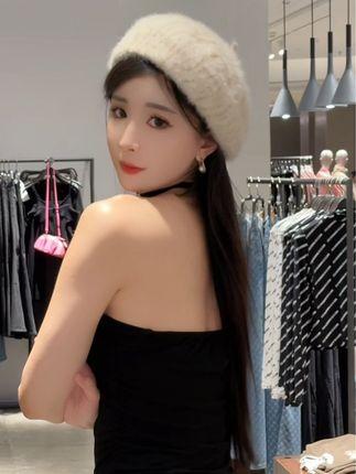 李嘉欣97微博粉丝破百万，这个健身女神的魅力何在？