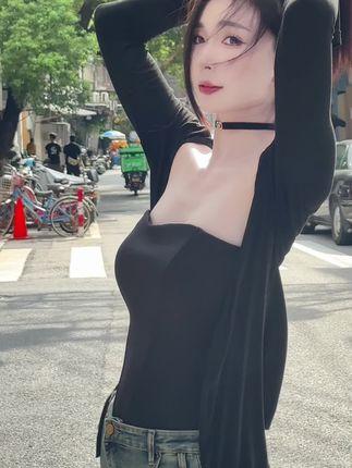 李嘉欣97微博粉丝破百万，这个健身女神的魅力何在？