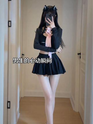 猫梨梨早期视频回顾，她的初期作品有哪些特点？