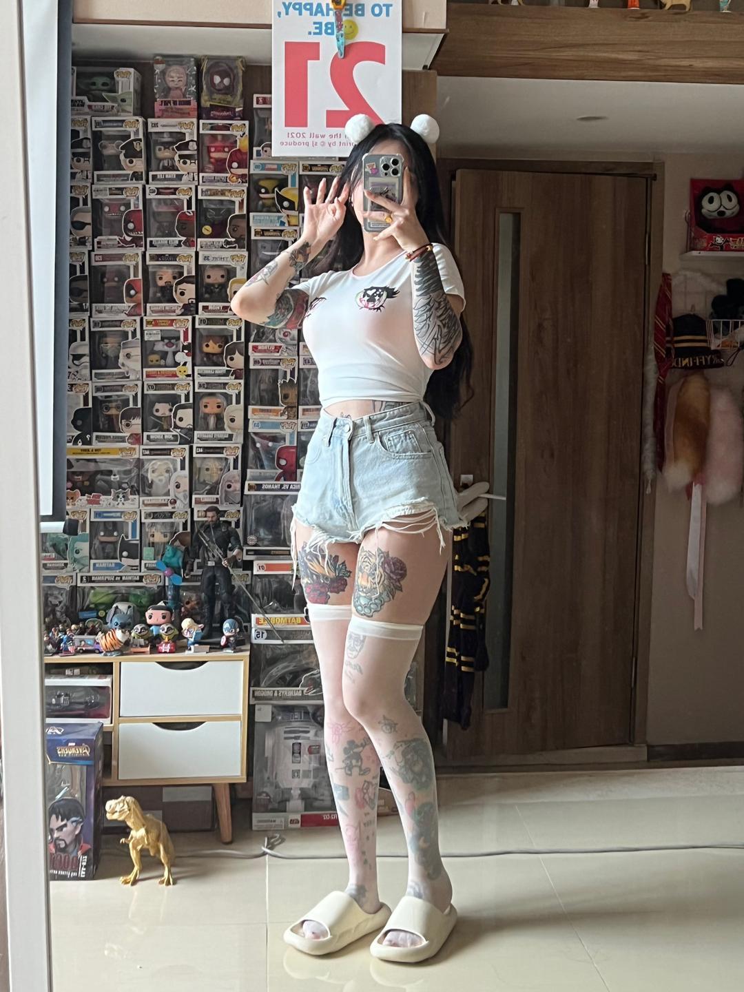 陈佩奇与卡通百科老王的关系解析,她们之间有什么联系? 陈佩奇与卡通百科老王的关系解析,她们之间有什么联系?