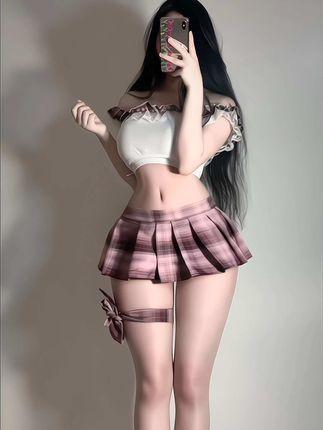 #桃桃sama的小蛮腰扭起来,JK制服搭配,甜美与性感的完美结合 #桃桃sama的小蛮腰扭起来,JK制服搭配,甜美与性感的完美结合