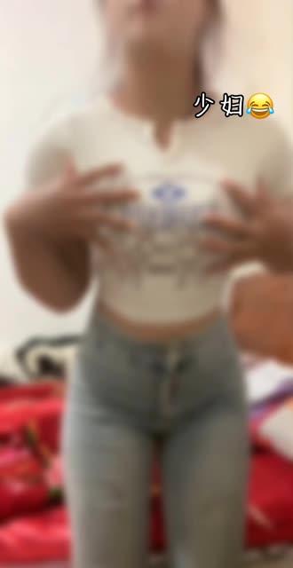 小艾根本吃不饱微密weme圈,网红私密空间揭秘 小艾根本吃不饱微密weme圈,网红私密空间揭秘