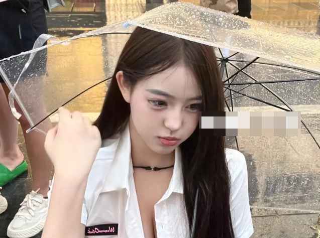 抖音小U优优子微密圈精美图片设计