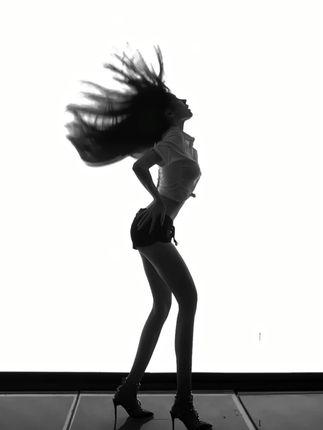 美了个滢的成长经历与抖音爆红背后的故事 美了个滢的成长经历与抖音爆红背后的故事