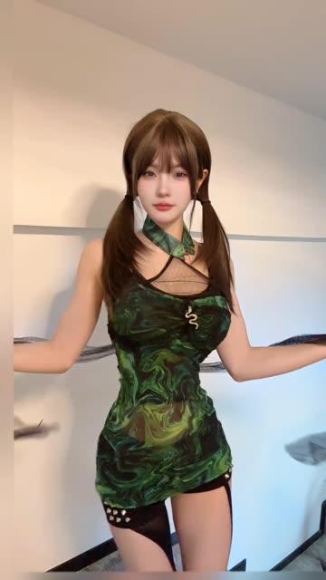 乔妹微密圈内容大揭秘，给乔买裙子的作品合集