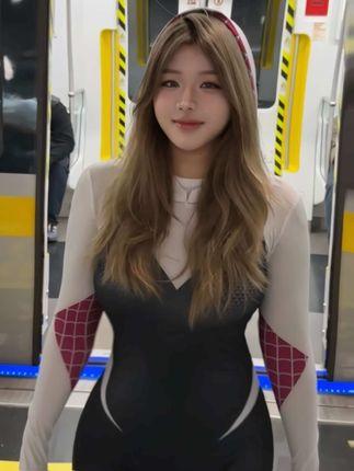 月球造梦家免费内容怎么看？获取她作品的方法详解