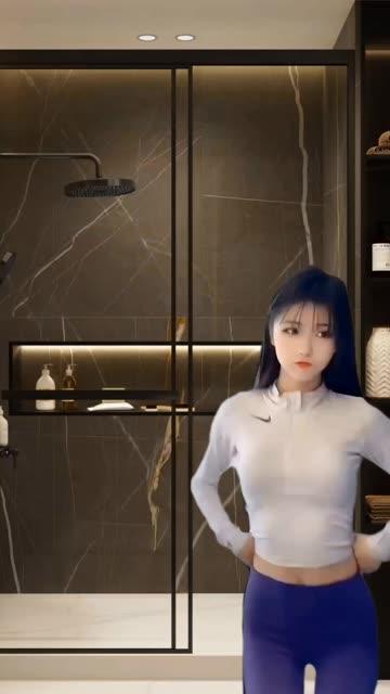 梅美超甜跳舞回放全集,黑色裙子下的动感舞步让人心动 梅美超甜跳舞回放全集,黑色裙子下的动感舞步让人心动