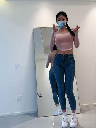 柠檬草超甜微密圈照片集,璀璨明星的视觉盛宴 柠檬草超甜微密圈照片集,璀璨明星的视觉盛宴