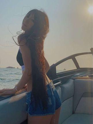 迷失在音乐世界中,抖个姬灵吉他妹妹的旋律穿越时空 迷失在音乐世界中,抖个姬灵吉他妹妹的旋律穿越时空